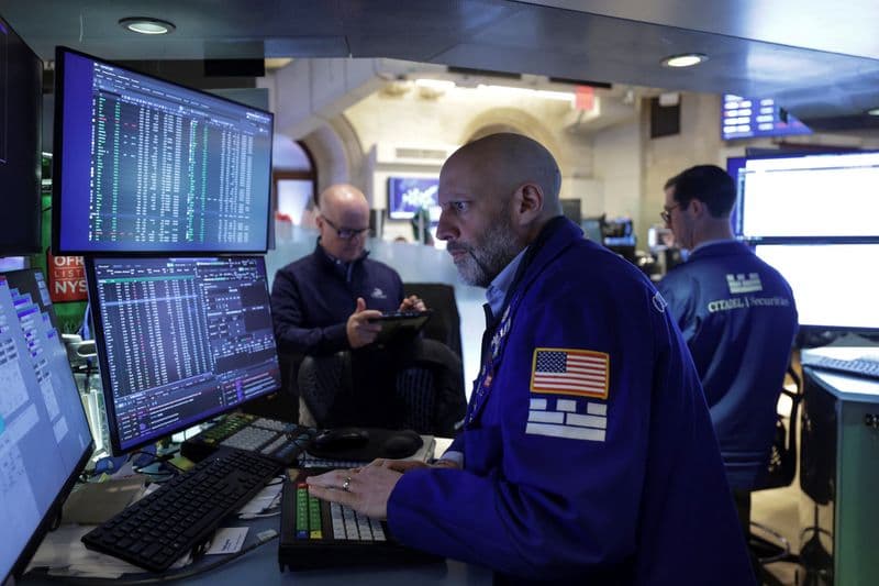 Wall Street futures mixed ahead of Big Tech earnings, Fed meeting
