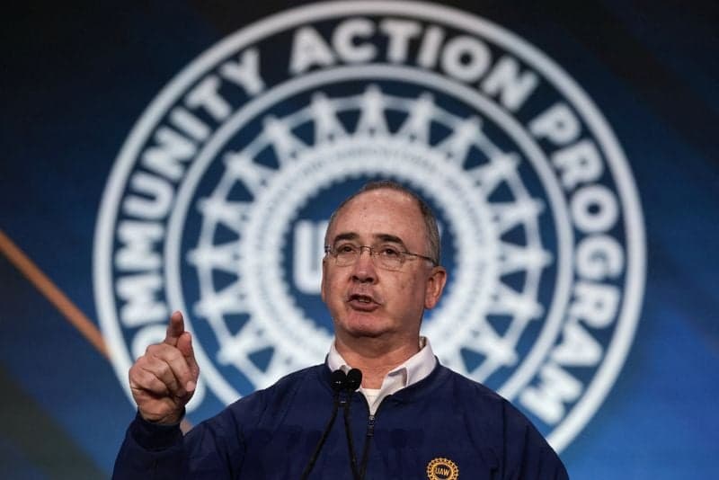 Federal monitor says UAW head Fain abused authority; Fain denies findings