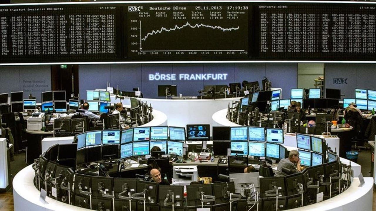 Avrupa borsaları jeopolitik riskler ve ekonomik endişelerle günü düşüşle tamamladı