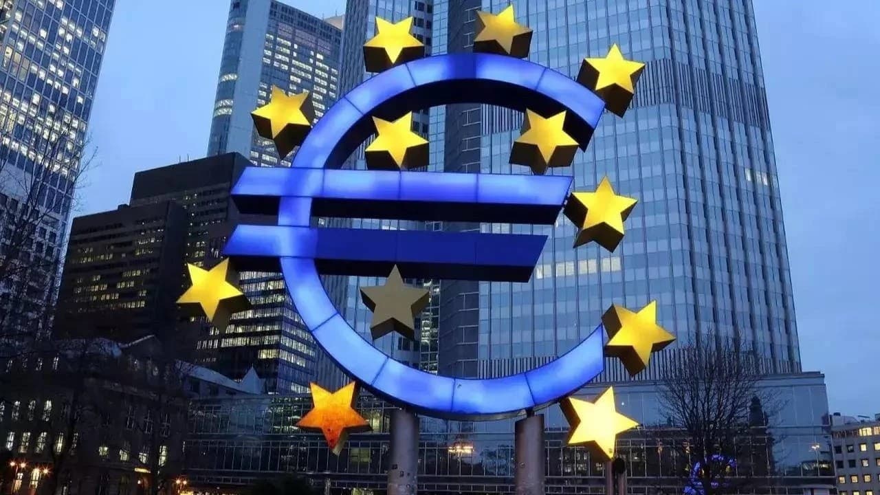 Euro Bölgesi'nde enflasyon yeniden yükselişe geçti