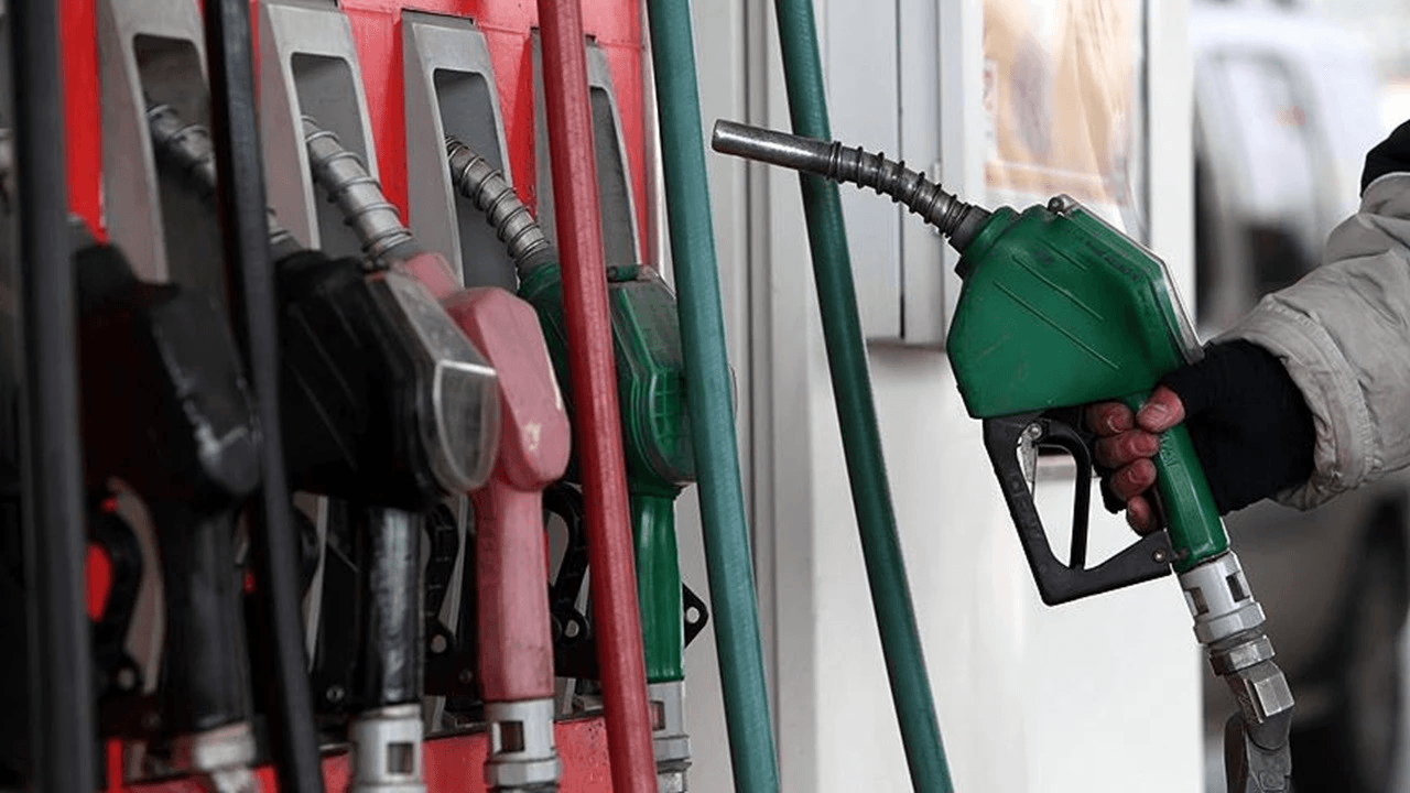 Akaryakıt fiyatlarında son durum! Benzin, motorin ve LPG'ye zam, indirim var mı? (9 Ağustos 2026)
