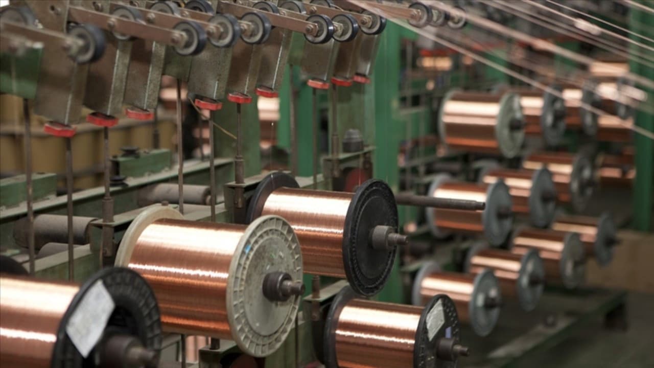 Londra metal borsasında bakır fiyatları faiz baskısıyla geriliyor