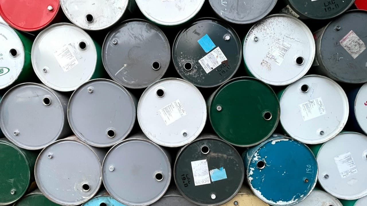 Hürmüz krizi petrol akışını durdurdu, OPEC+ artışları gölgede kaldı