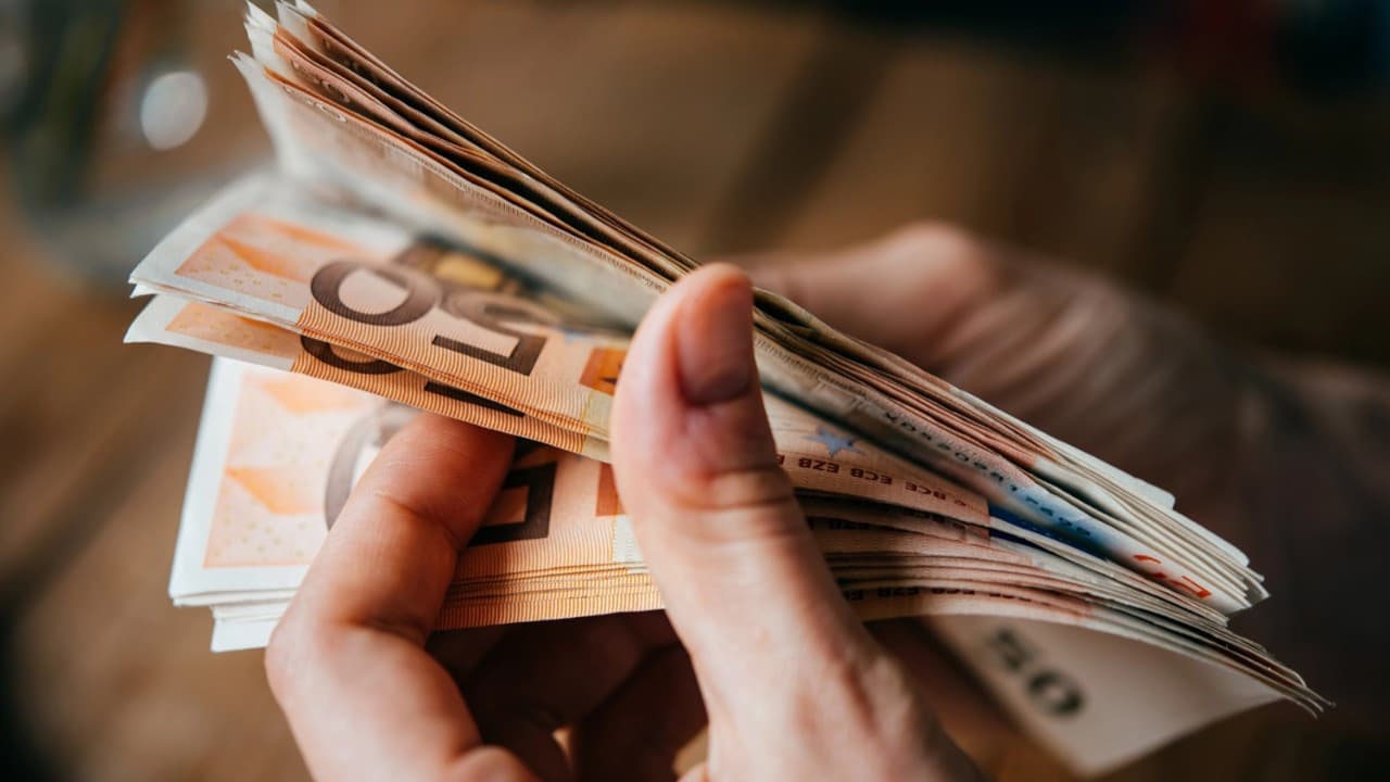 Küresel rezervlerde dengeler değişti: Altın Euro'yu geride bıraktı
