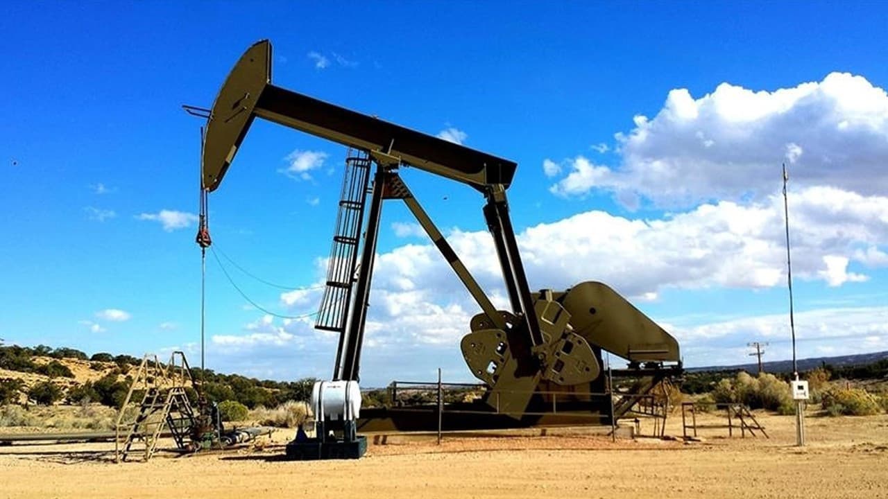 ABD’den İran petrolü için geçici satış izni