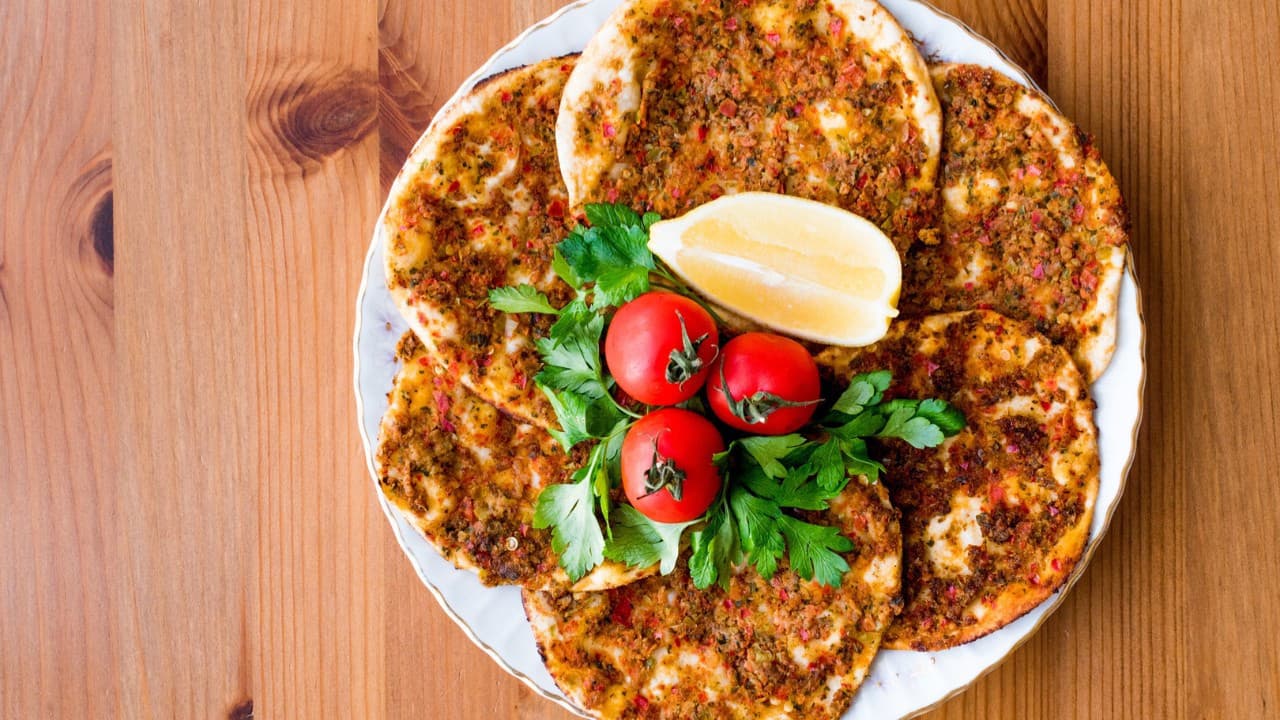 Fiyatı enflasyona fark attı: Lahmacun artık lüks mü oluyor?