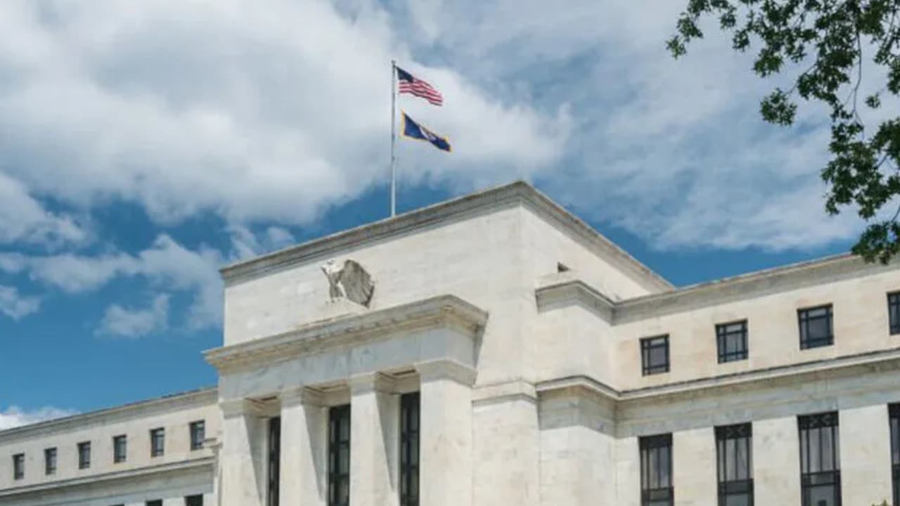 Fed faiz kararı ne zaman, saat kaçta açıklanacak? Kevin Warsh saat kaçta açıklama yapacak?