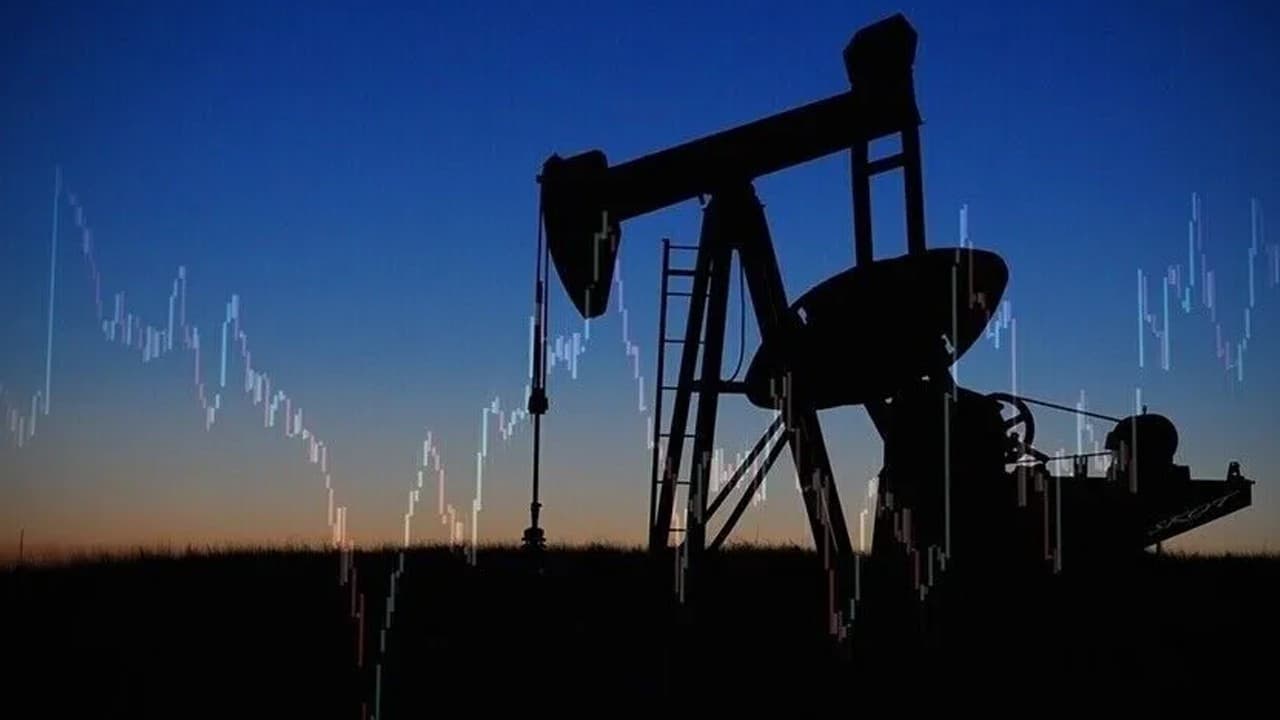 Hürmüz umudu petrol fiyatlarını yüzde 4,5 geriletti