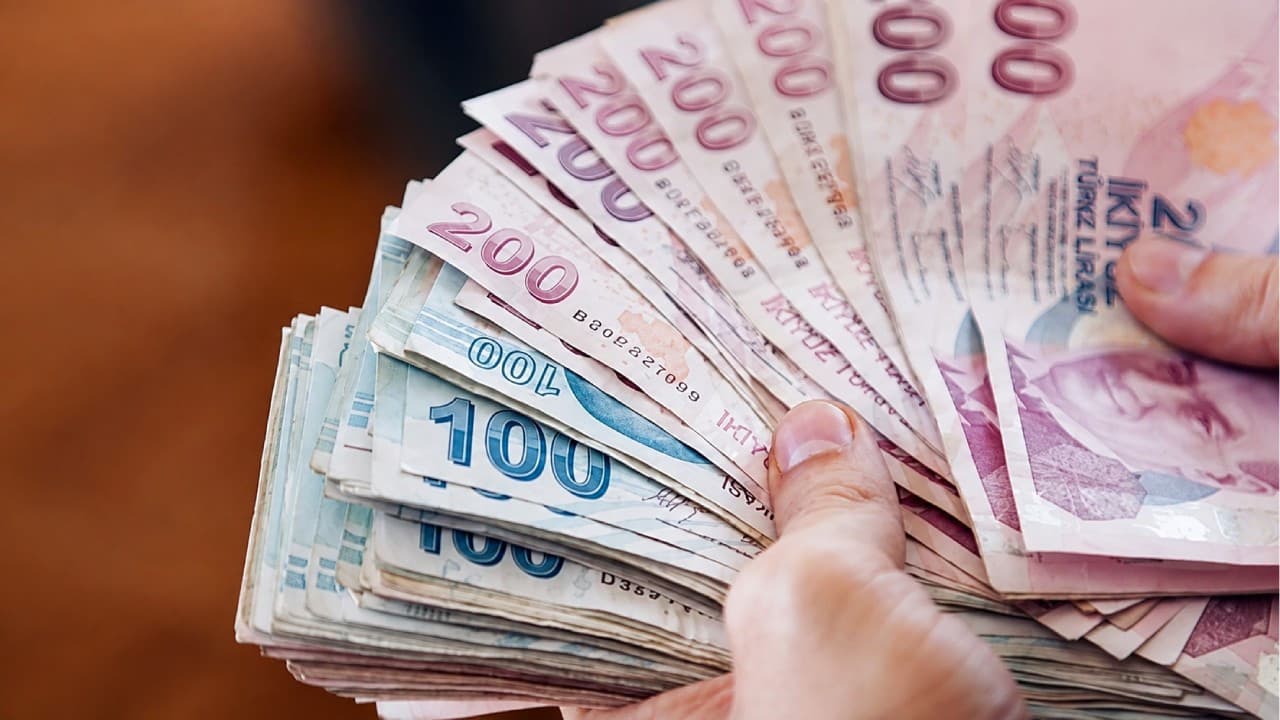 Milyonların Ocak zammı için yeni hesap: Emekliye yüzde 8,7, memura yüzde 6,67