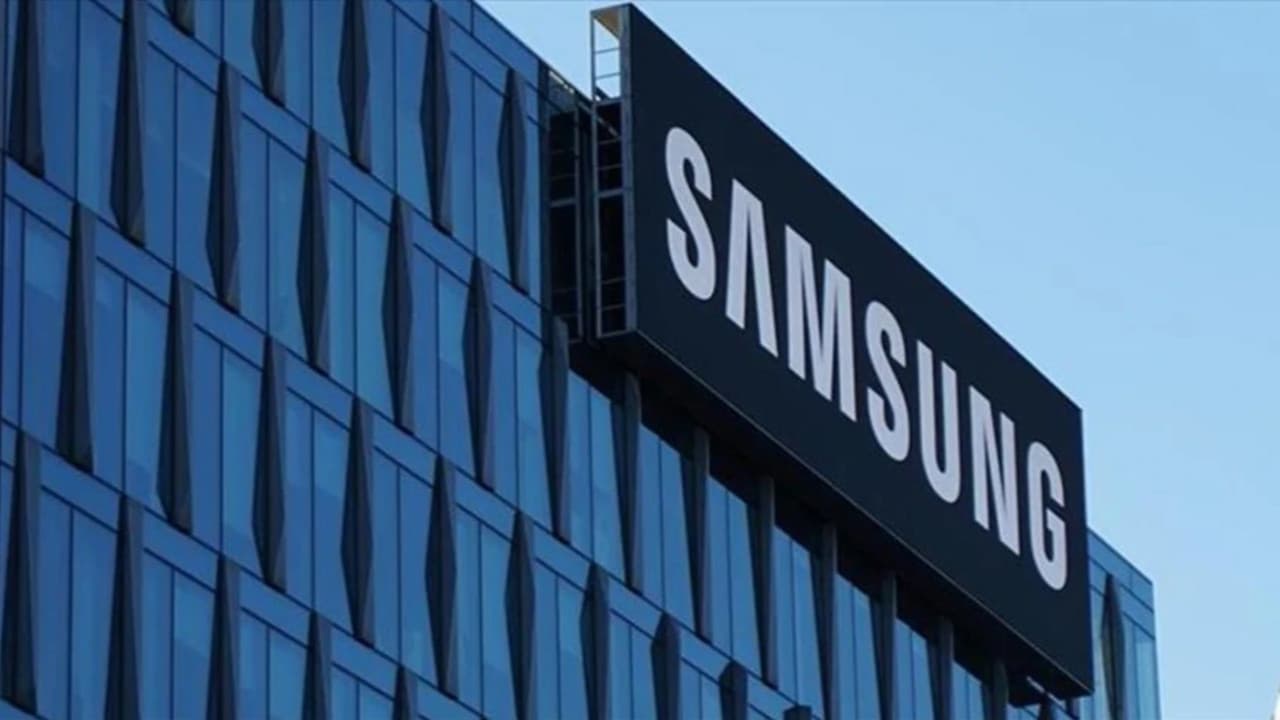Piyasa 80 milyar doları beğenmedi: Samsung hisseleri çakıldı