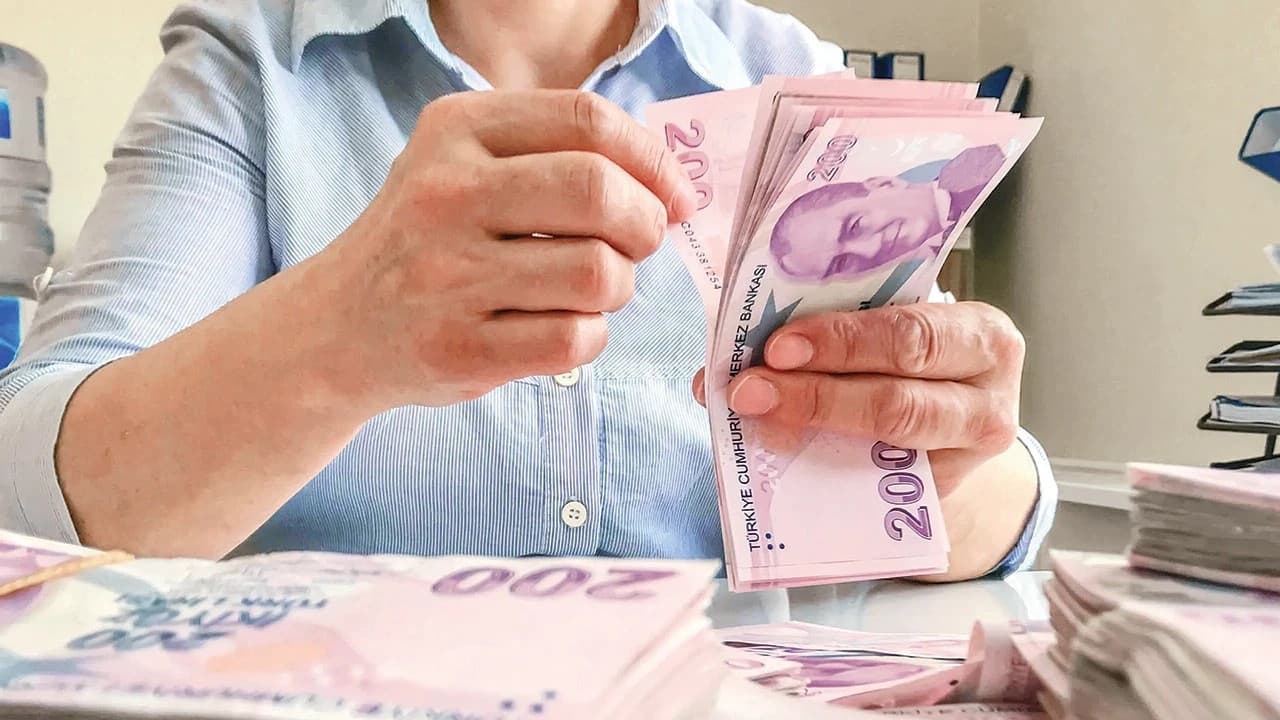 Emekli ve memur için yeni zam hesabı: En düşük aylık için dikkat çeken rakam