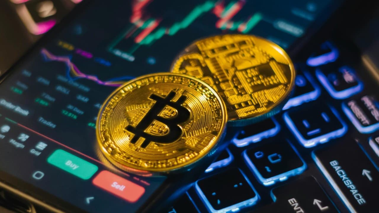 Kriptoda sert dönüş: Bitcoin Fed'e direndi