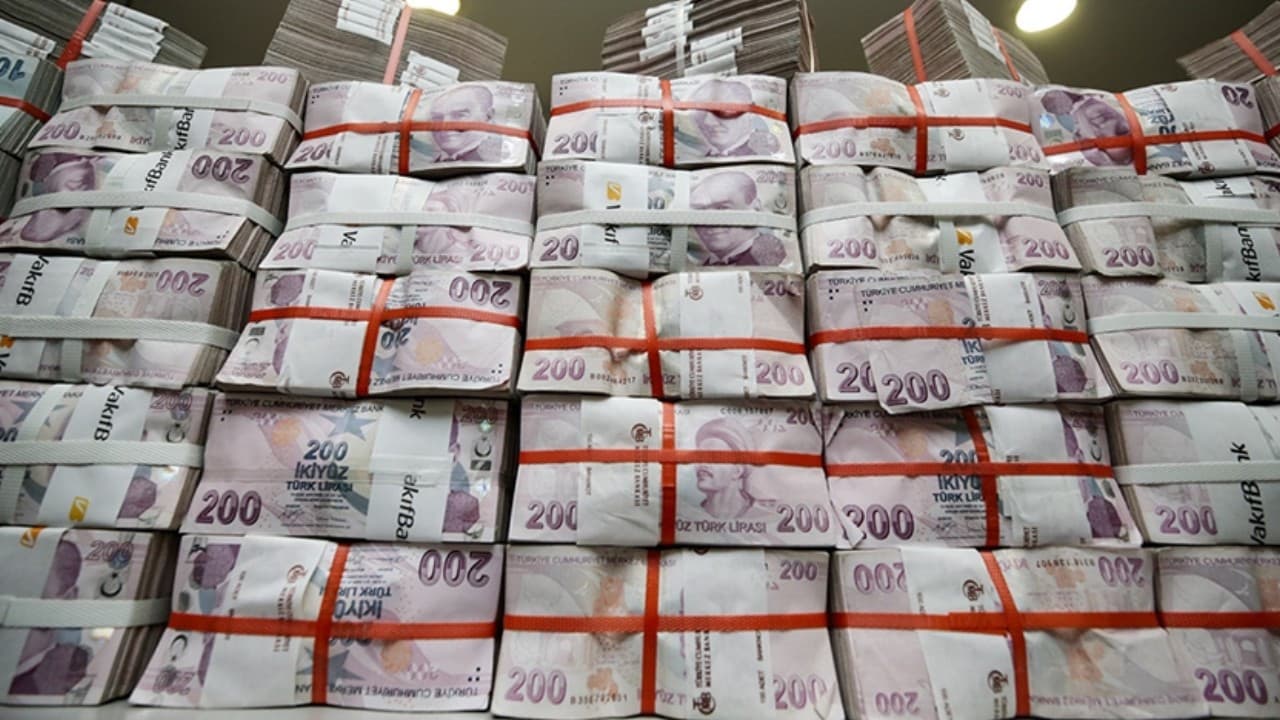 Mevduat faizinde 3 yıl sonra bir ilk: Kritik eşiğin altına indi